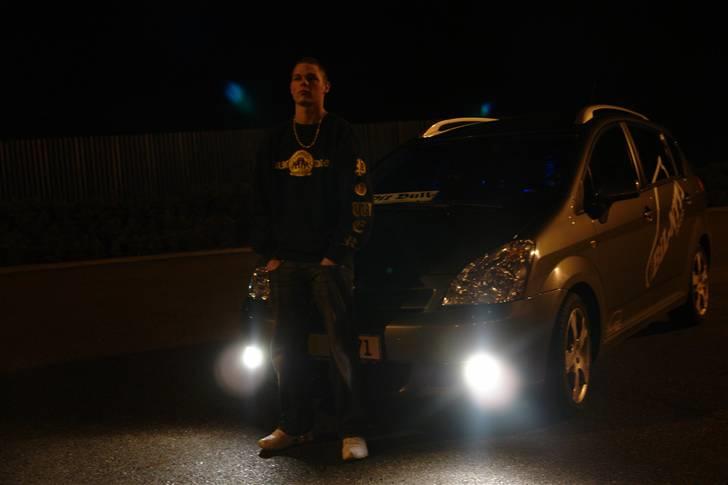 Toyota Corolla Verso solgt billede 15