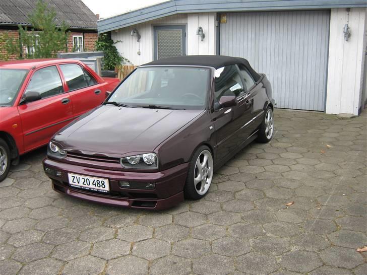 VW Golf III 1.8 Cabriolet (solgt) billede 1