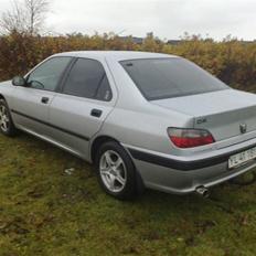 Peugeot 406 1,8 <Solgt>