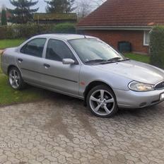Ford Mondeo 2,0 Exp."SOLGT"