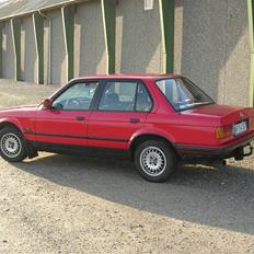 BMW E30 320i SOLGT