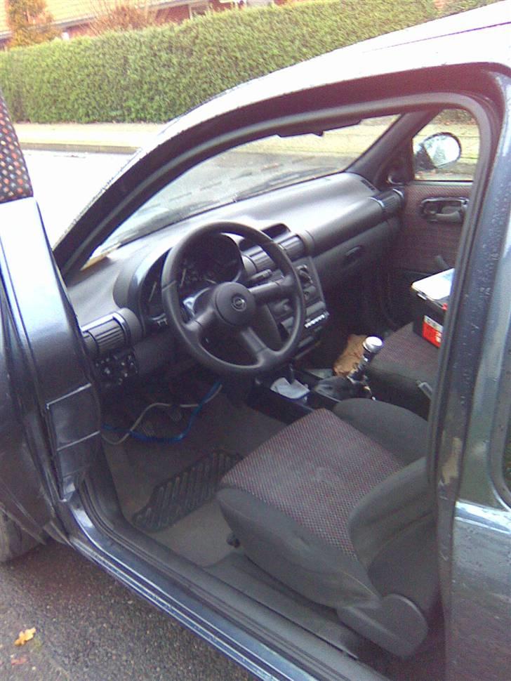 Opel corsa b SOLGT billede 9