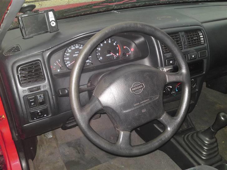 Nissan Almera 1,6 billede 5