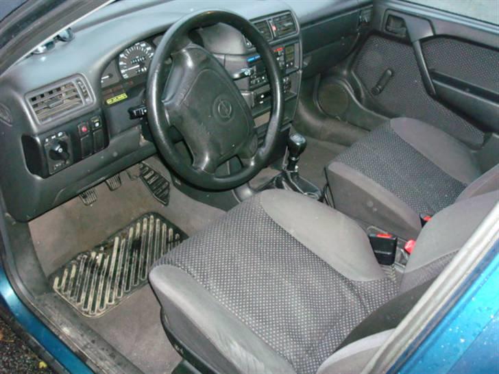Opel vecrtra a 1,6 8v byttet billede 11
