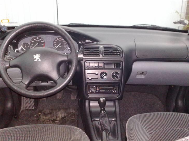 Peugeot 406 1,8 <Solgt> billede 6