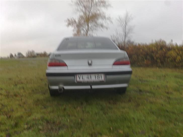Peugeot 406 1,8 <Solgt> billede 13