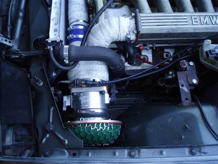 BMW 320/325i solgt billede 9