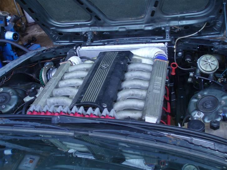 BMW 320/325i solgt billede 11