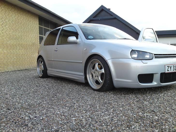 VW Golf 4 GTI  Solgt billede 1