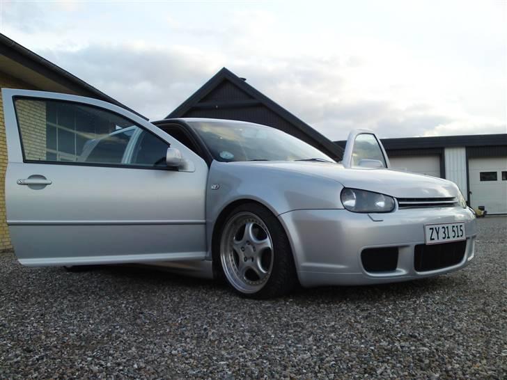 VW Golf 4 GTI  Solgt billede 7