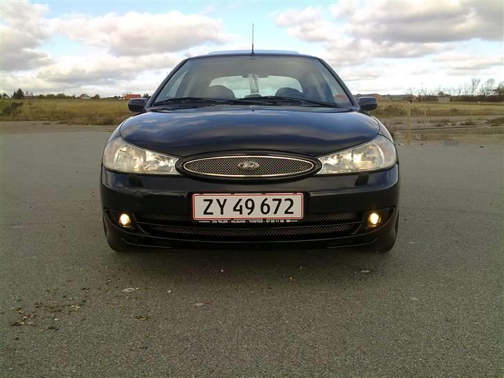 Ford Mondeo V6 Ghia   billede 3