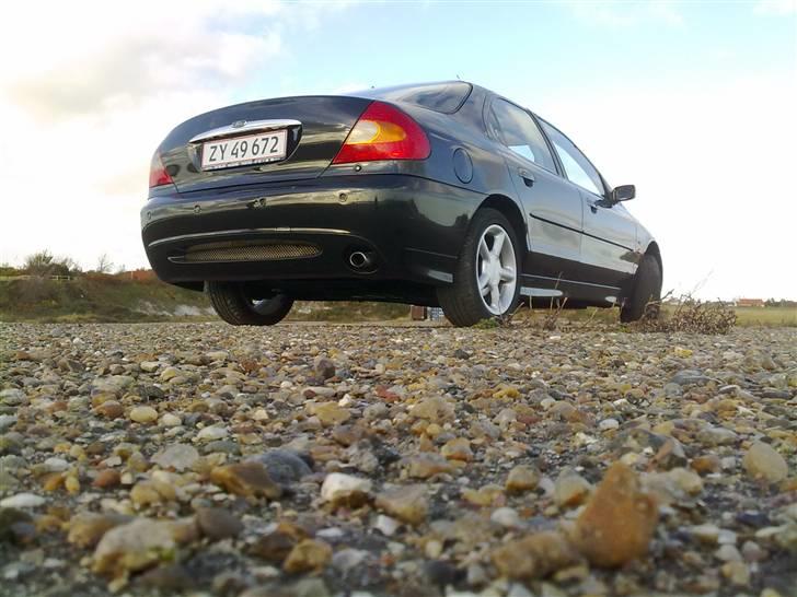 Ford Mondeo V6 Ghia   billede 9