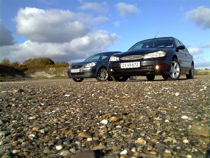Ford Mondeo V6 Ghia   billede 13