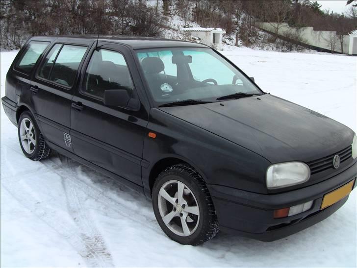 VW Golf 3 Variant *SOLGT* - Dette er så min første Golf - nogensinde... billede 1
