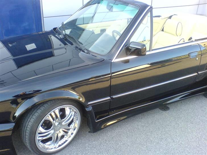 BMW E30 325i cabriolet billede 2