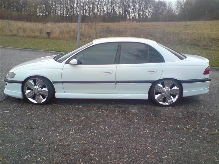 Opel Omega B MV6 billede 2