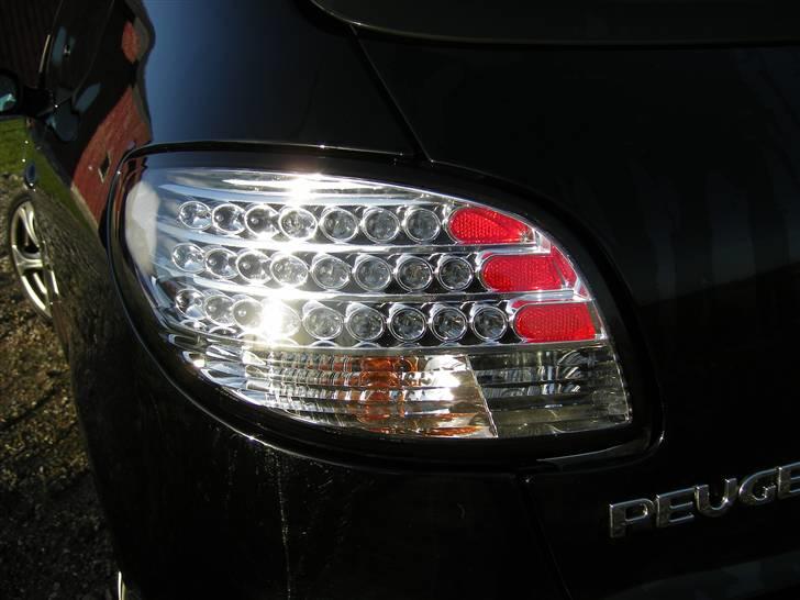 Peugeot 206 billede 10