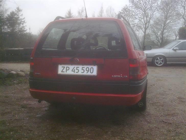 Opel astra 1.6 i stc billede 3