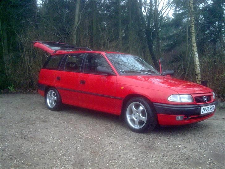 Opel astra 1.6 i stc billede 9