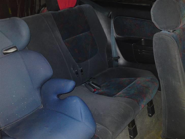 Nissan Almera 1,6 billede 15