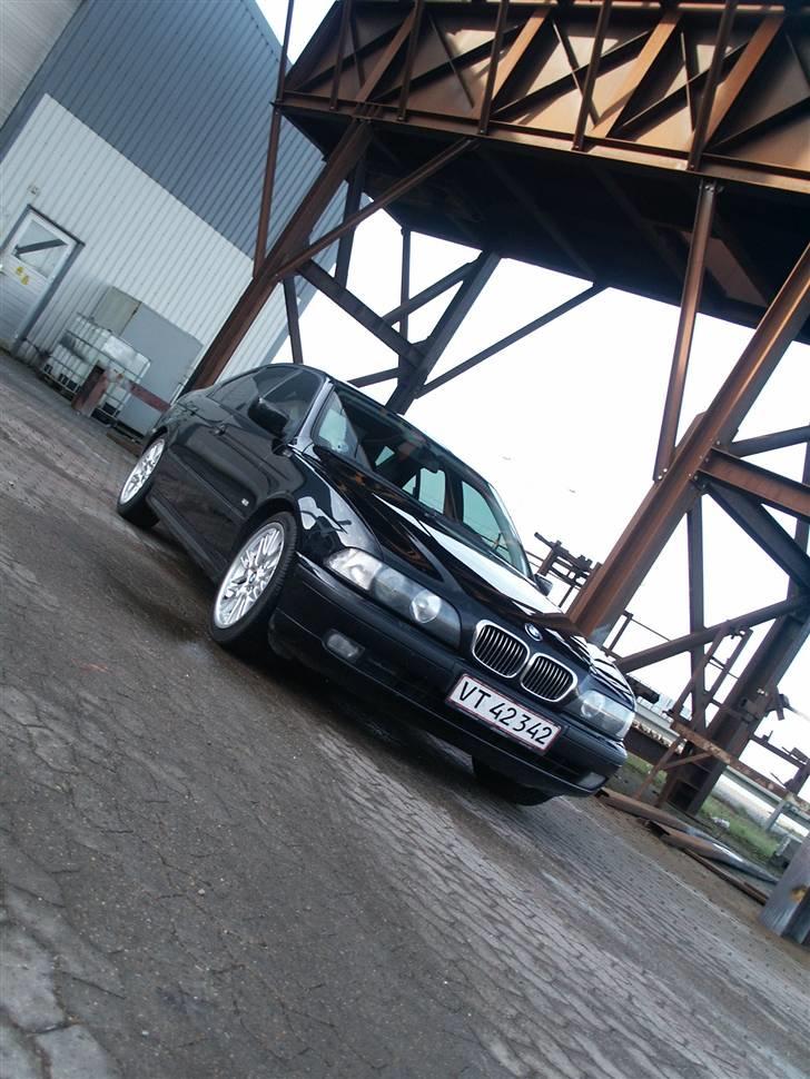 BMW 523i E39 billede 1