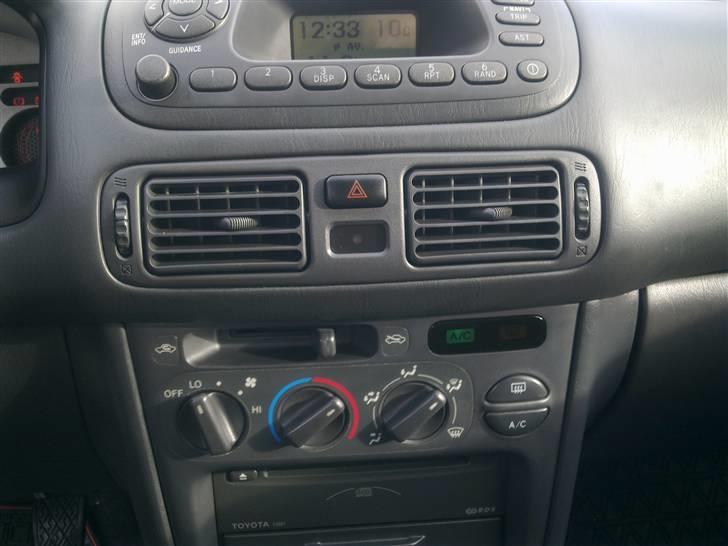 Toyota corolla 1,6 g6 billede 2