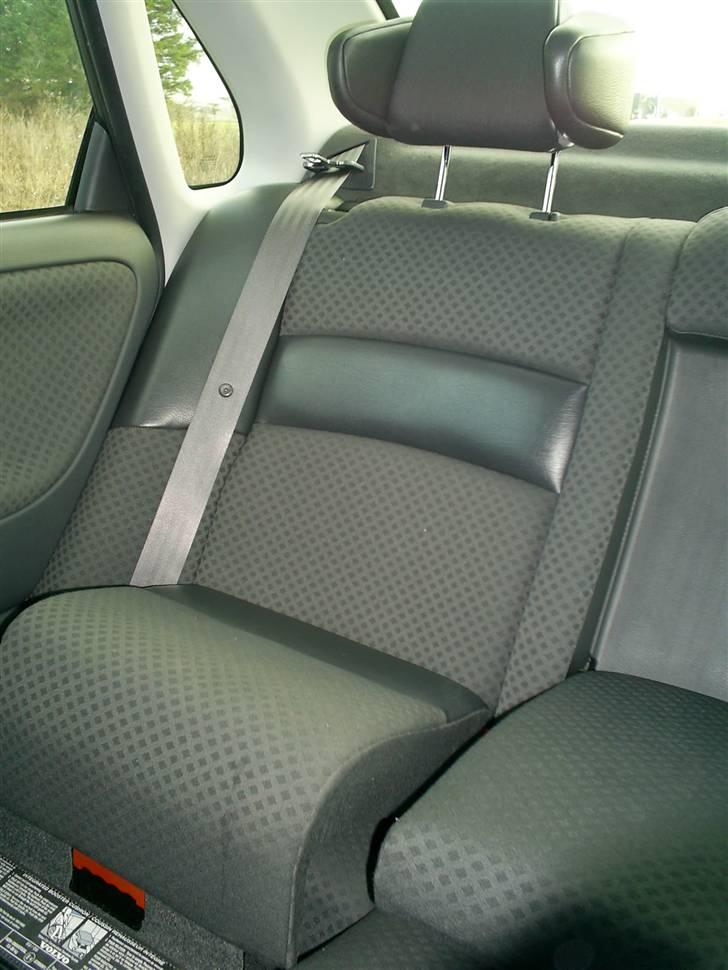 Volvo S40 1.8  - Sæde i action. billede 8