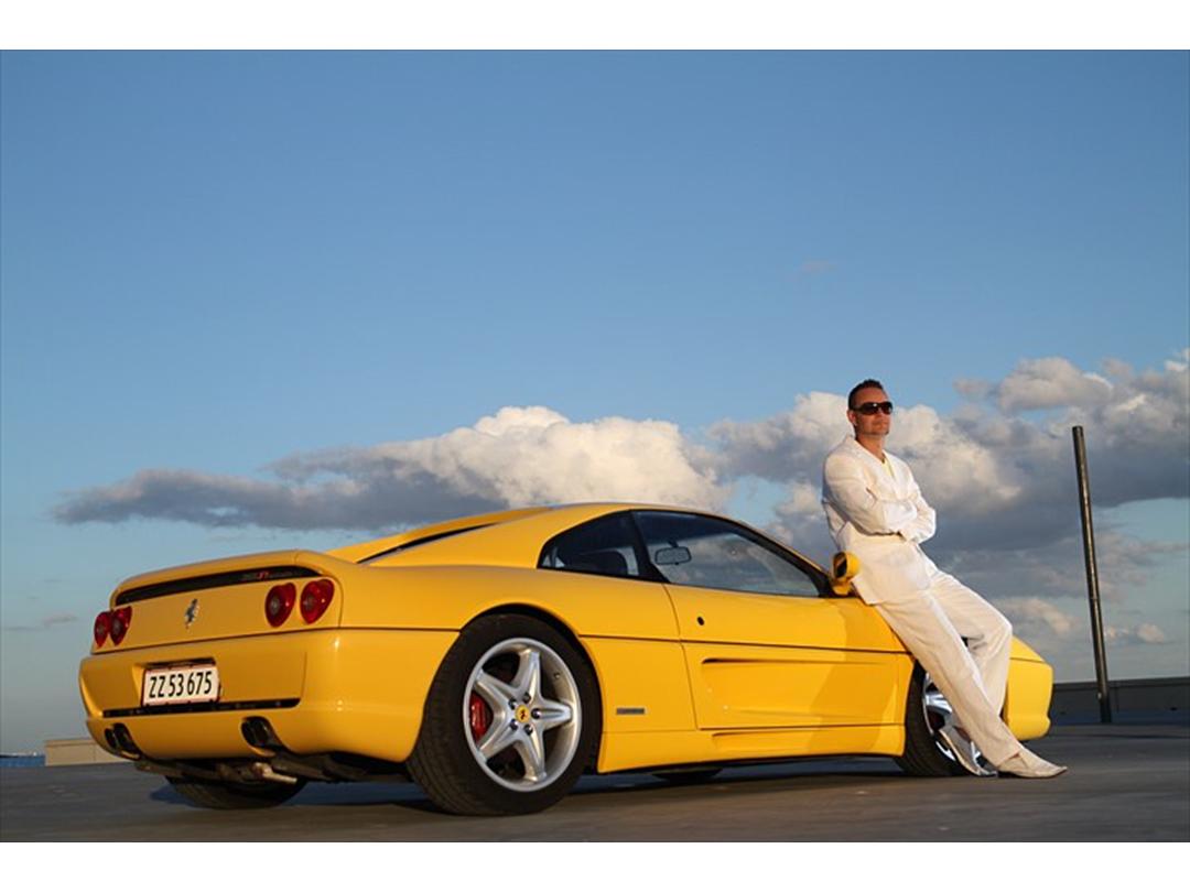 Dating site for supercar ejere
