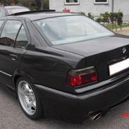 BMW e36, 320