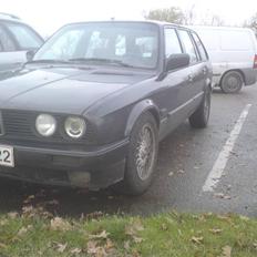 BMW e30 325 touring solgt