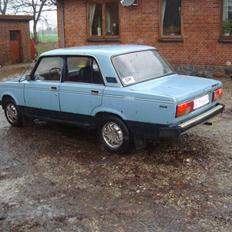 Lada 2105 solgt