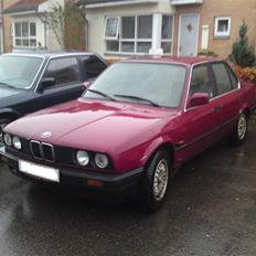 BMW 320i E30 [SOLGT]