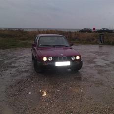 BMW 320i E30 [SOLGT]