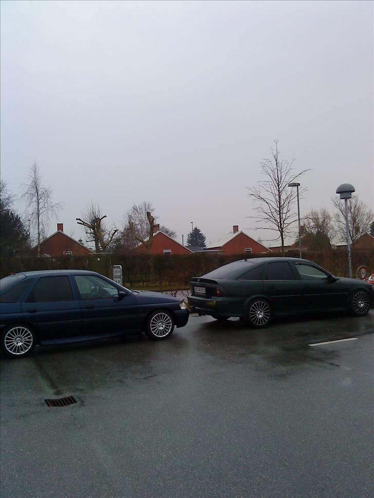 Ford Escort Monaco (DØD) - forden og vectra b´ billede 5