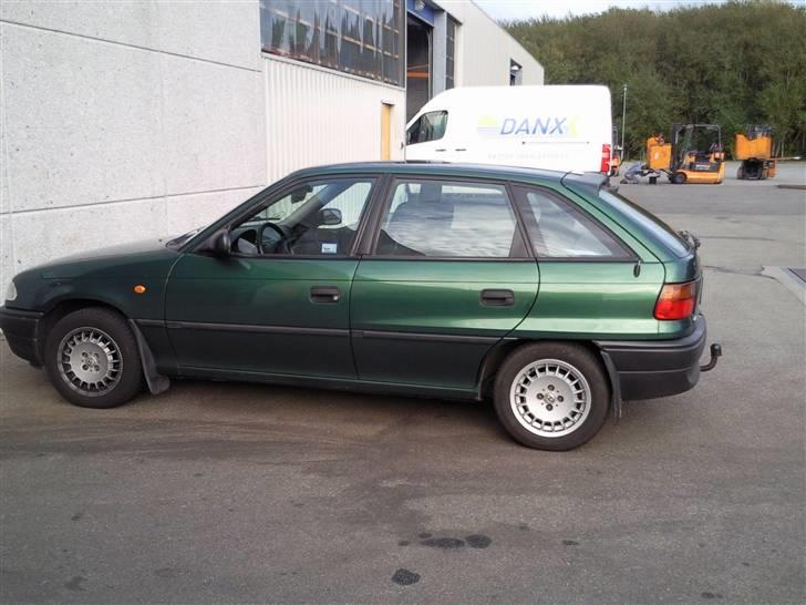 Opel Astra F  SOLGT! billede 3
