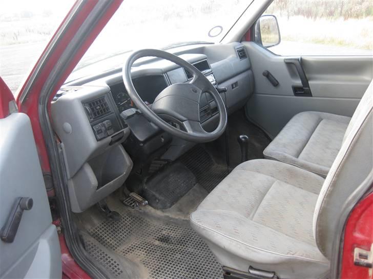 VW transporter 2,4D byttet billede 7