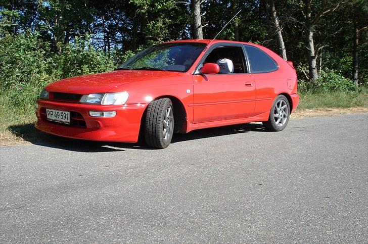 Toyota Corolla 1,6 16v Solgt! billede 9