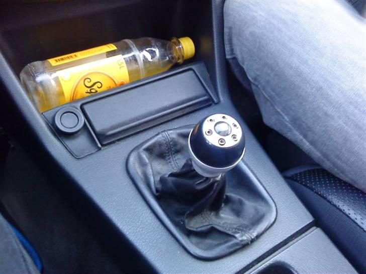 BMW E30 325i *SOLGT* billede 8