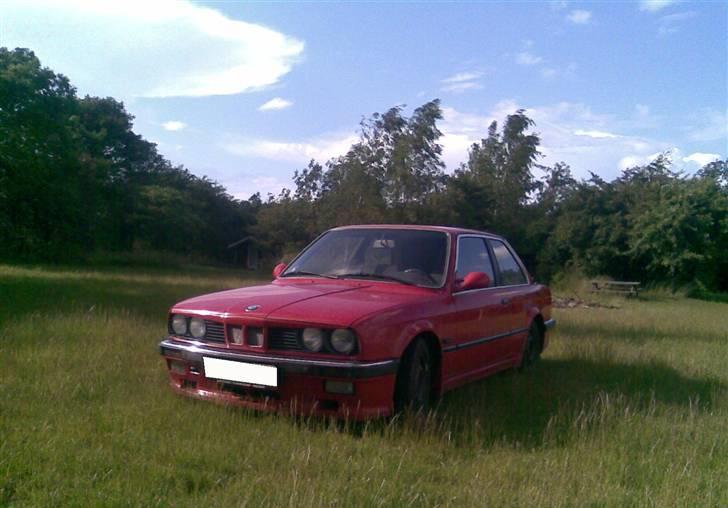 BMW BMW 320i M-tech l replica billede 1