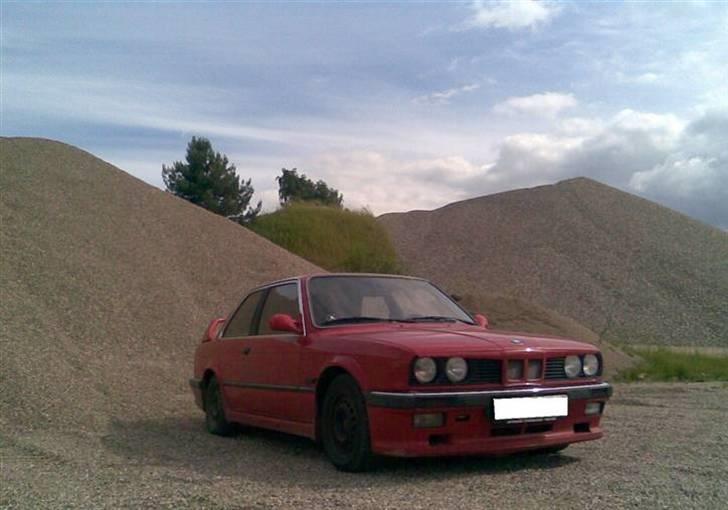 BMW BMW 320i M-tech l replica billede 5