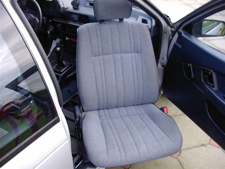 Mitsubishi colt gl solgt billede 8