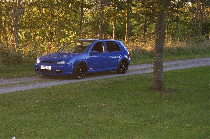 VW Golf 4 (solgt) billede 2