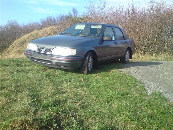Ford sierra 2,0i glx solgt ! billede 4