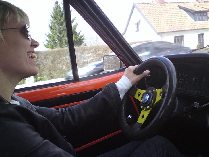 Ford escort mk2 solgt - se hvor glad man er når man får lov til at prøve escorten :-) billede 11