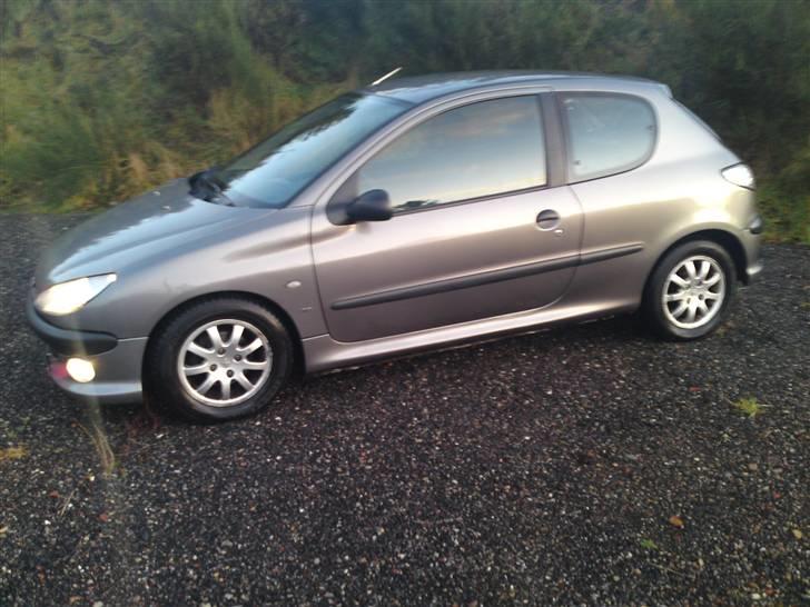 Peugeot 206 1.6 XS billede 2