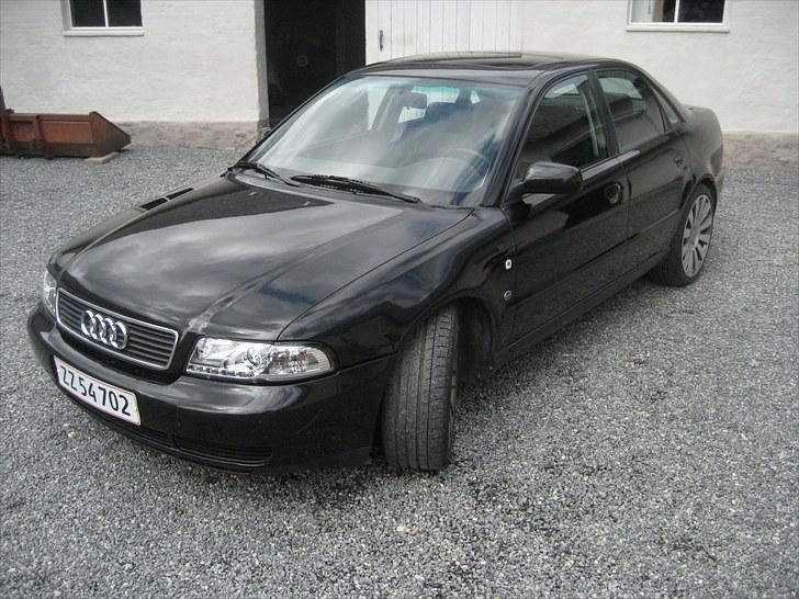 Audi A4 b5 1,8T  - maj 2010 billede 2
