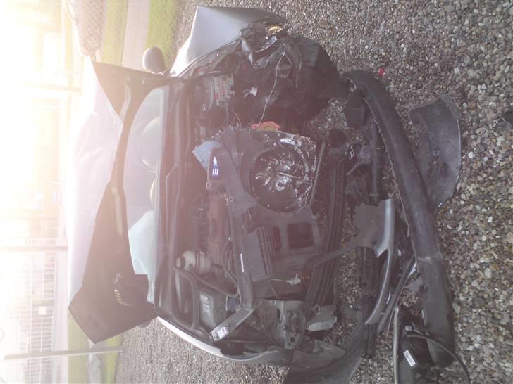 Peugeot 206 død :'( <3 billede 17