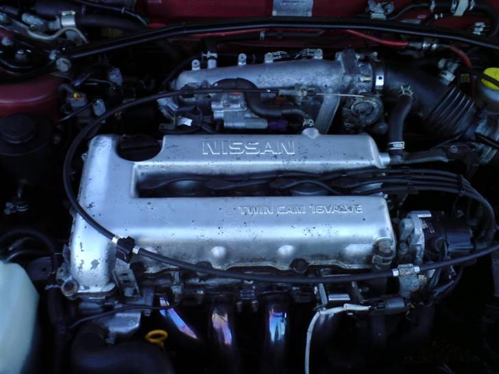 Nissan Almera 2.0 lil GTi solgt billede 8