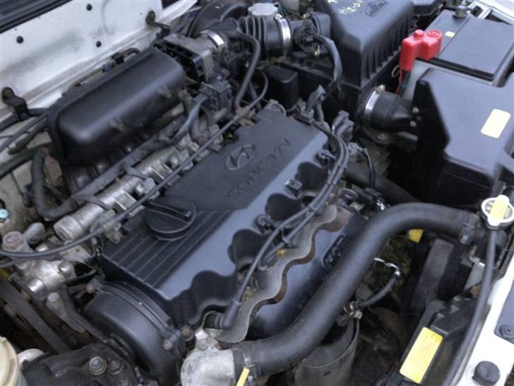 Hyundai accent lc (solgt) billede 7