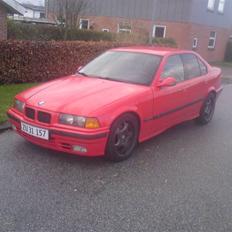 BMW 320i e36 (solgt)